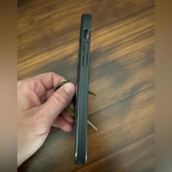 Leopard Loopy Case for IPhone‎ 12pro - Picture 2 of 5